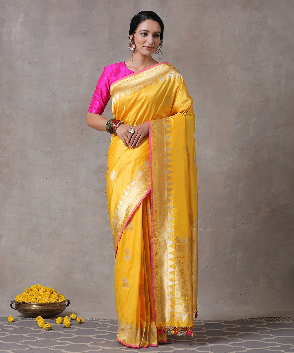 Yellow_Handloom_Kadhwa_Pure_Katan_Silk_Boota_Banarasi_Saree_With_Temple_Border_WeaverStory_01