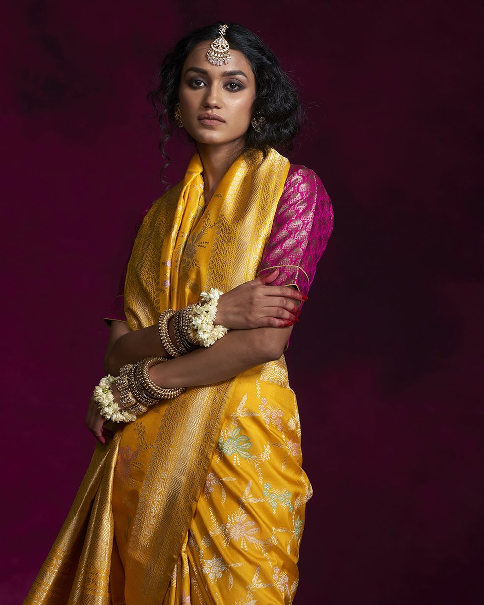 Yellow_Handloom_Meenakari_Banarasi_Saree_with_Jangla_Design_All_over_WeaverStory_01