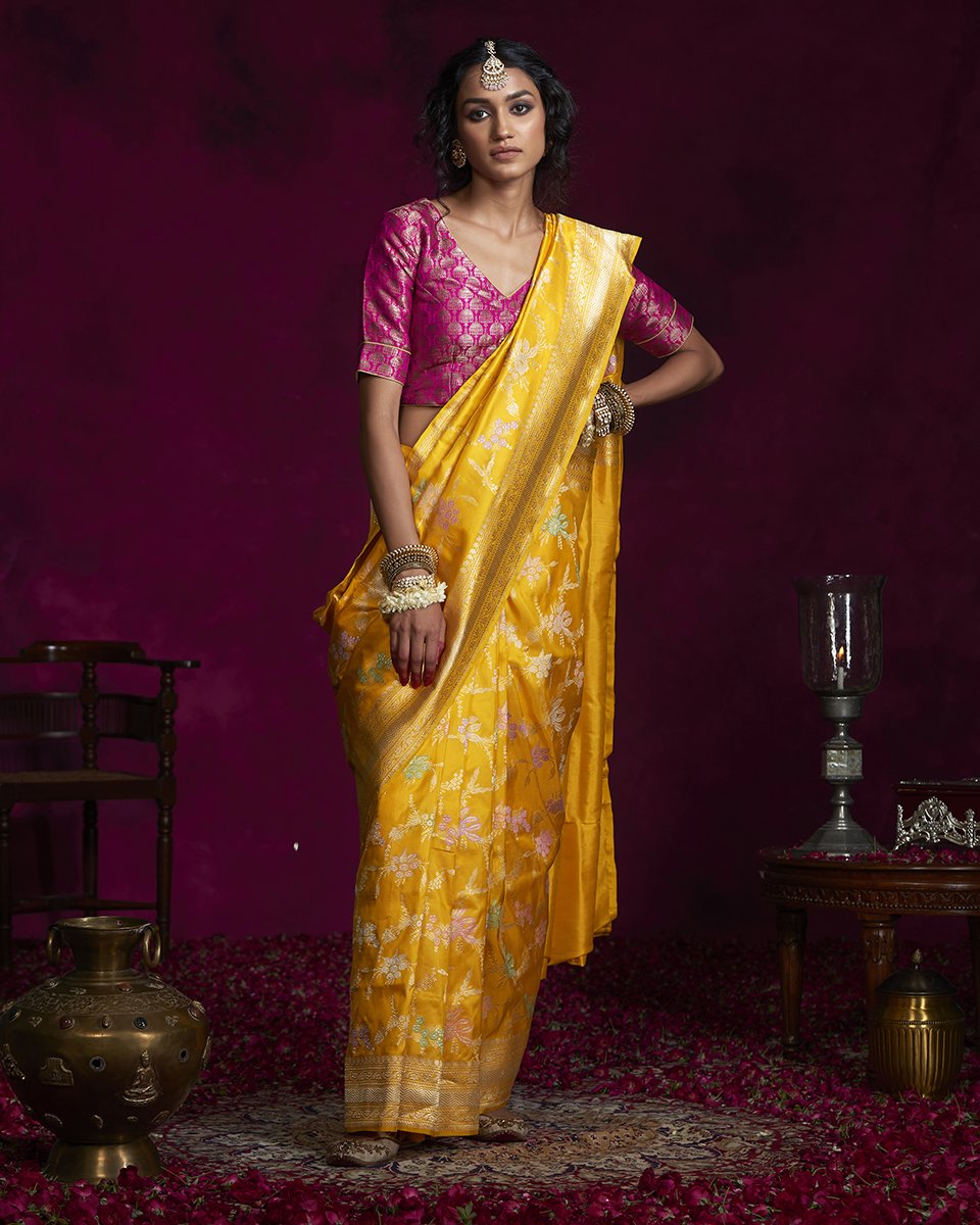 Yellow_Handloom_Meenakari_Banarasi_Saree_with_Jangla_Design_All_over_WeaverStory_02