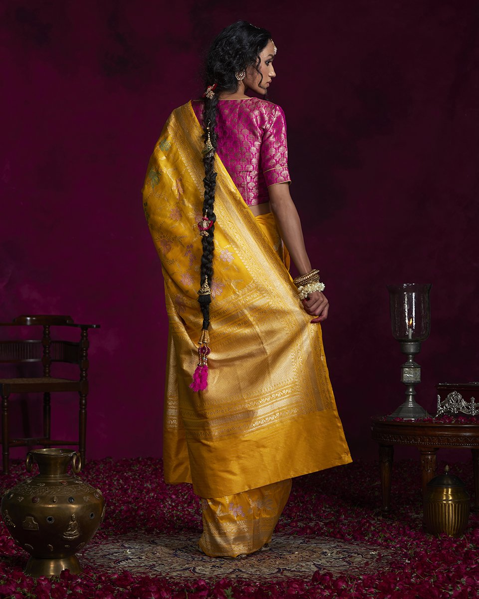 Yellow_Handloom_Meenakari_Banarasi_Saree_with_Jangla_Design_All_over_WeaverStory_03