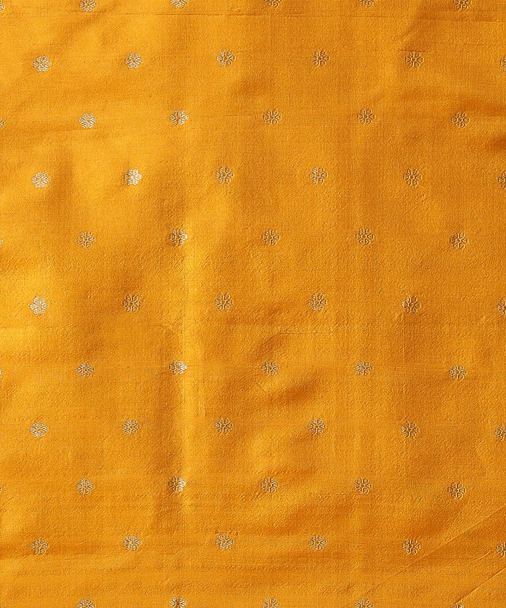 Yellow_Handloom_Pure_Katan_Silk_Banarasi_Saree_with_And_Silver_Zari_Boota_WeaverStory_05