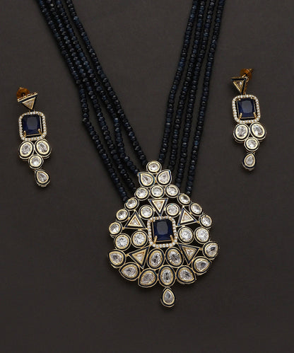 Trilaki_Handcrafted_Sapphire_Bead_Necklace_Set_With_Kundan_WeaverStory_04