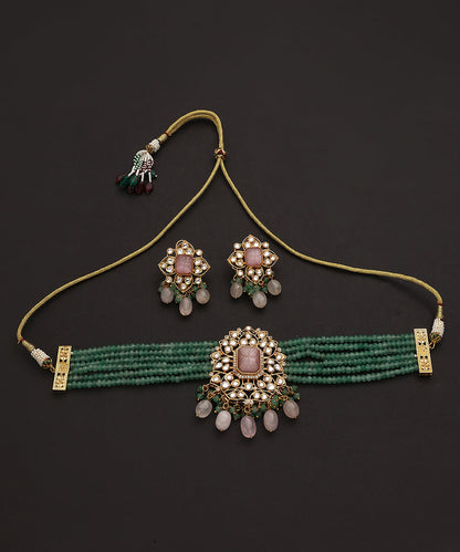 Chanak_Handcrafted_Kundan_Polki_Choker_Set_With_Beads_WeaverStory_02