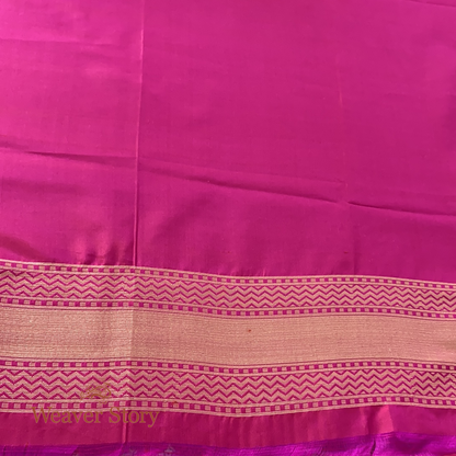 Handwoven_Banarasi_Patola_Saree_in_Red_with_a_Contrast_Blouse_WeaverStory_05