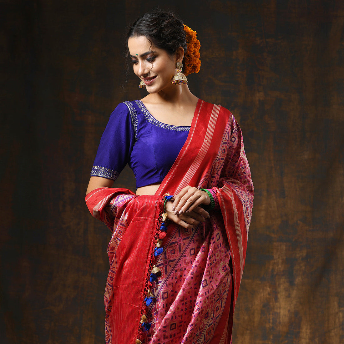 Handwoven_Pink_Meenakari_Banarasi_Patola_with_Silk_Borders_WeaverStory_01